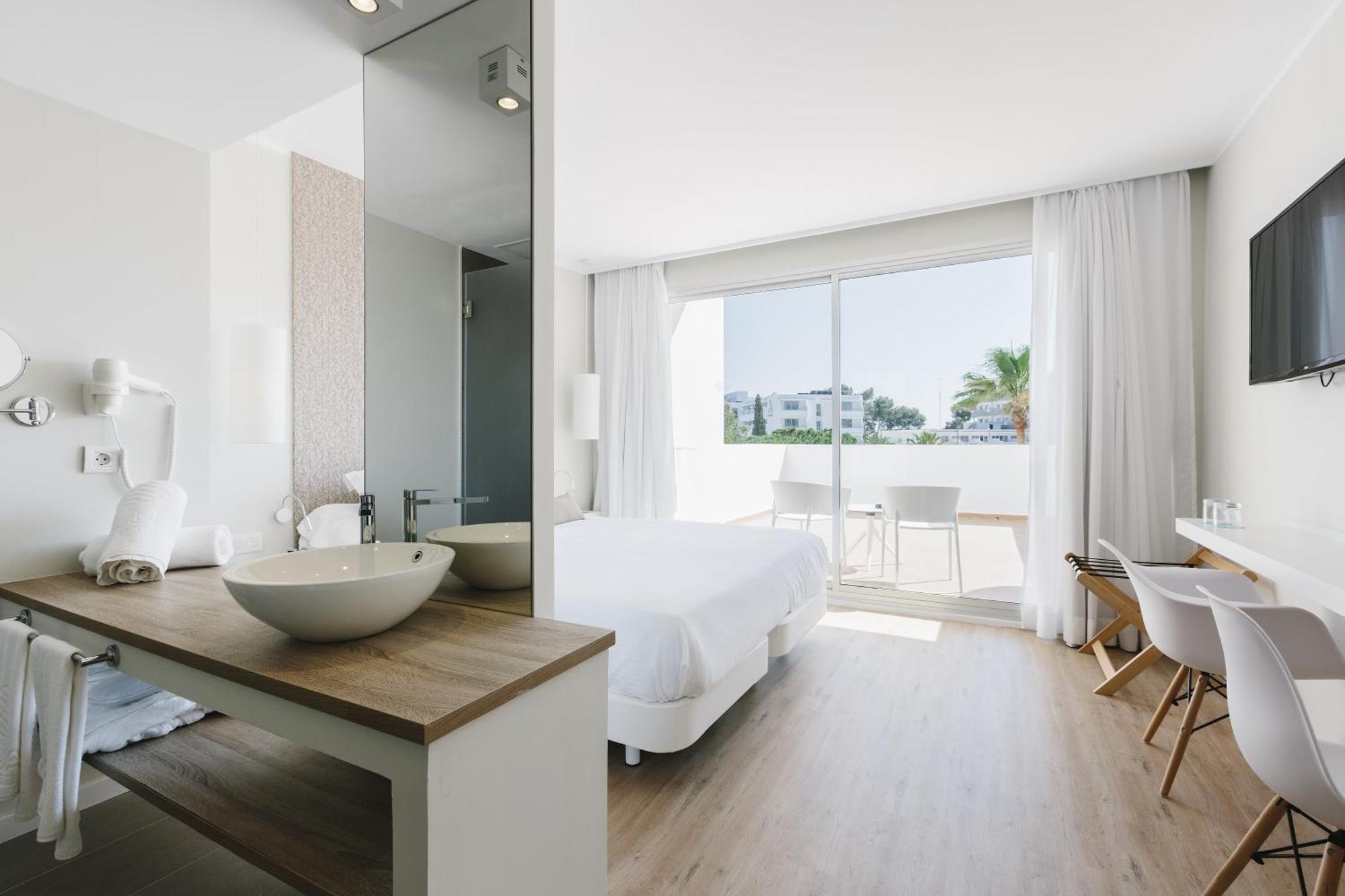 Aluasoul Ibiza - Adults Only Es Cana