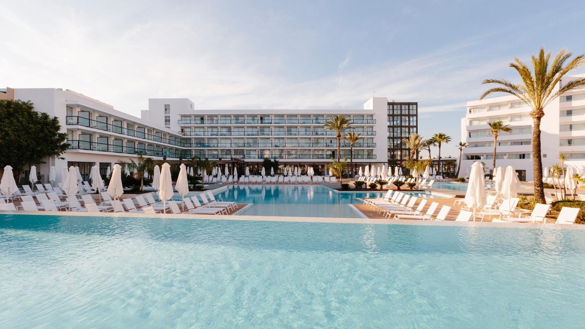 Aluasoul Ibiza - Adults Only Hotel