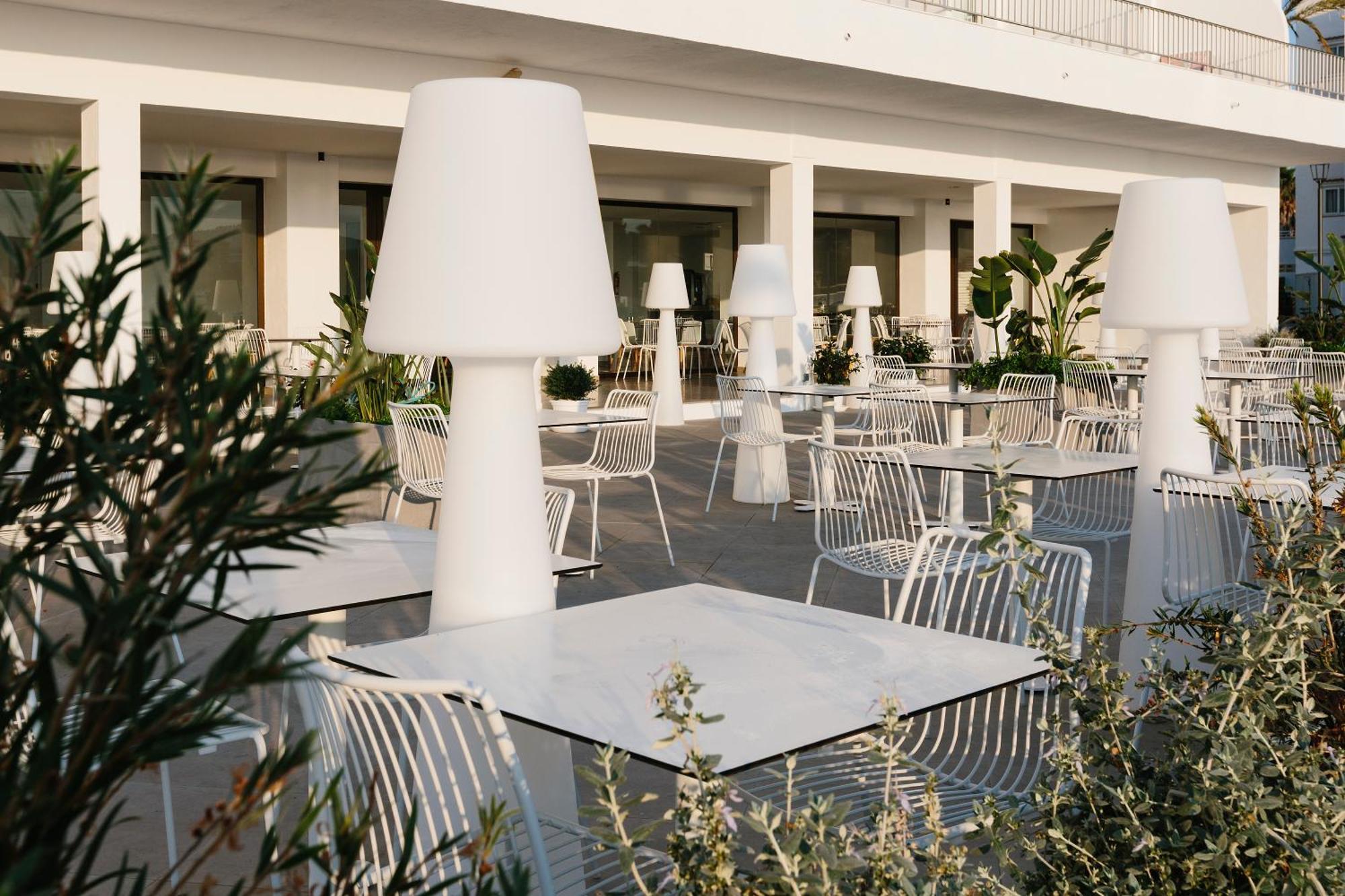 Aluasoul Ibiza - Adults Only Hotel Es Cana