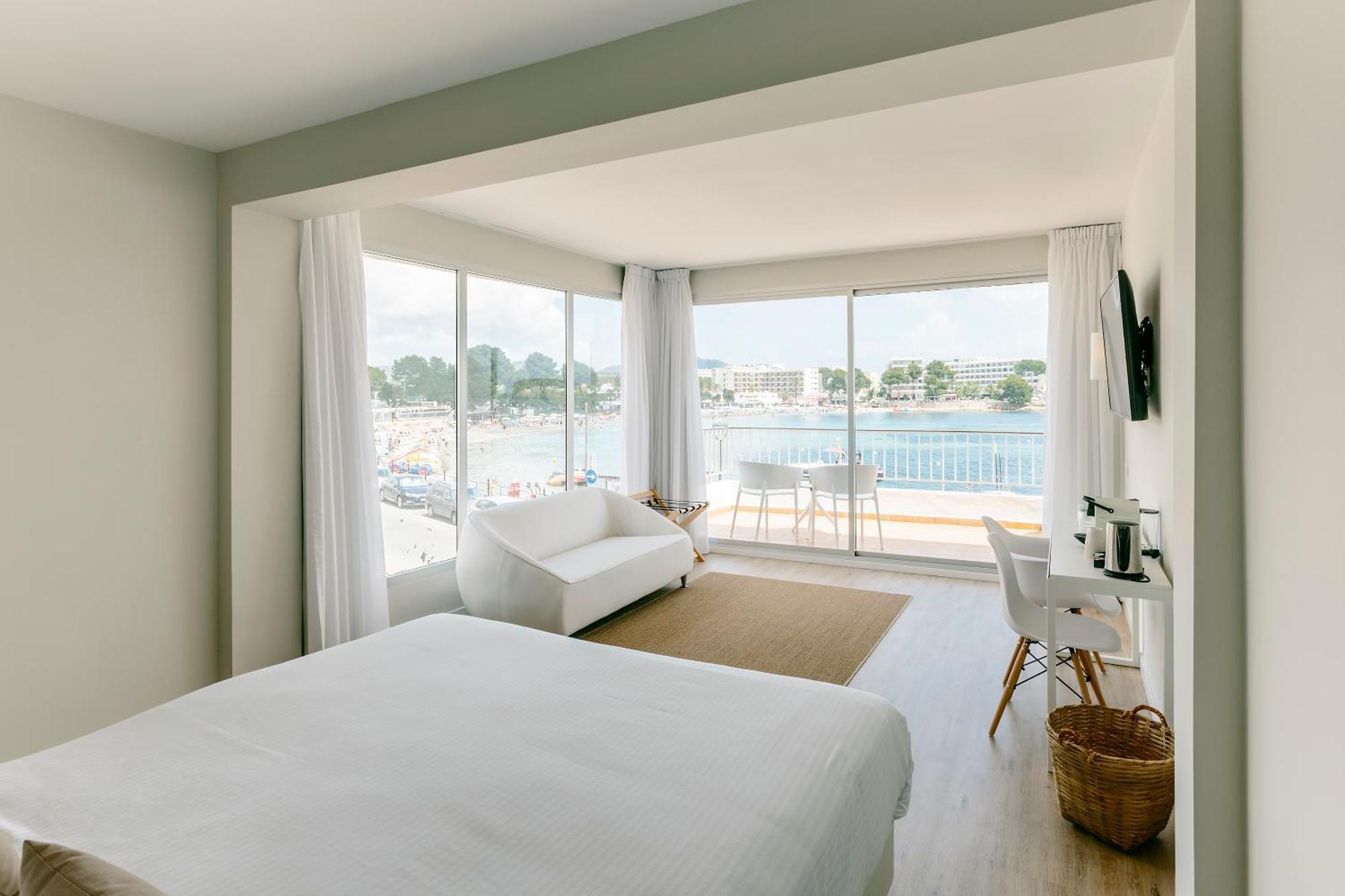 Hotel Aluasoul Ibiza - Adults Only 4*